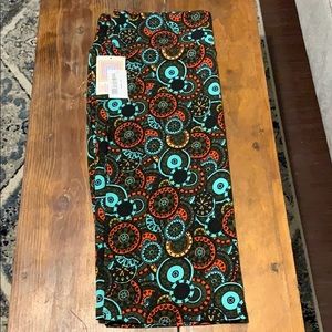 NWT LuLaRoe Cassie skirt